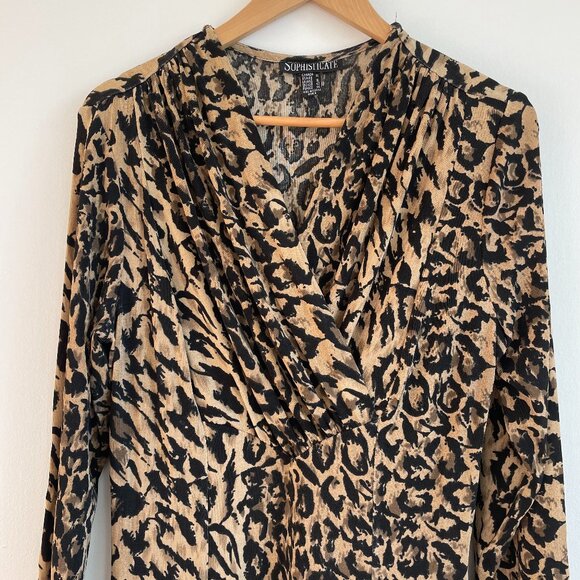 Sophisticate - Leopard Print Slinky Knit Dress - Picture 2 of 9